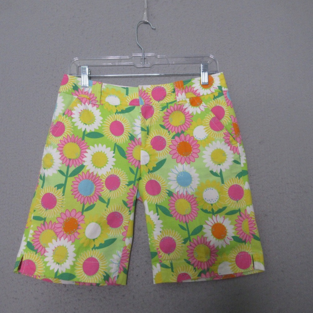 Lilly Pulitzer Bermuda Shorts Green Pink Floral‎ Colorful Coastal Mod Retro Boho